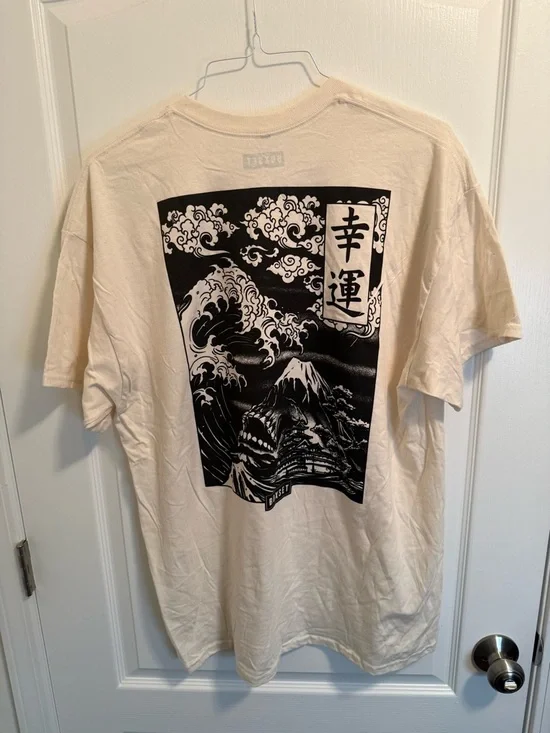 Boxset Men's Cream Graphic Japanese Print Tee - Short Sleeve Crewneck - Size XL - Picture 4 of 7